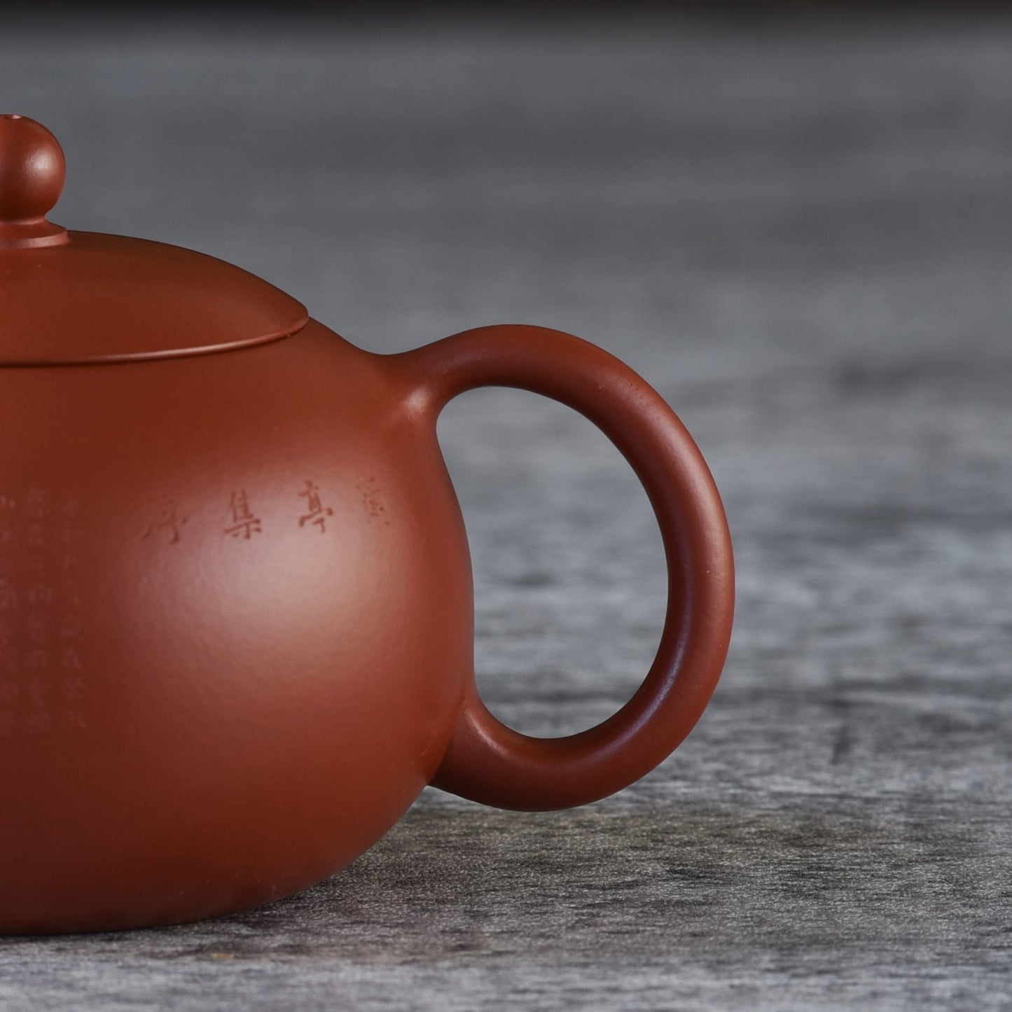 Xi Shi with hand-engraving (朱泥西施壶手工微雕) Zhuni Yixing Teapot
