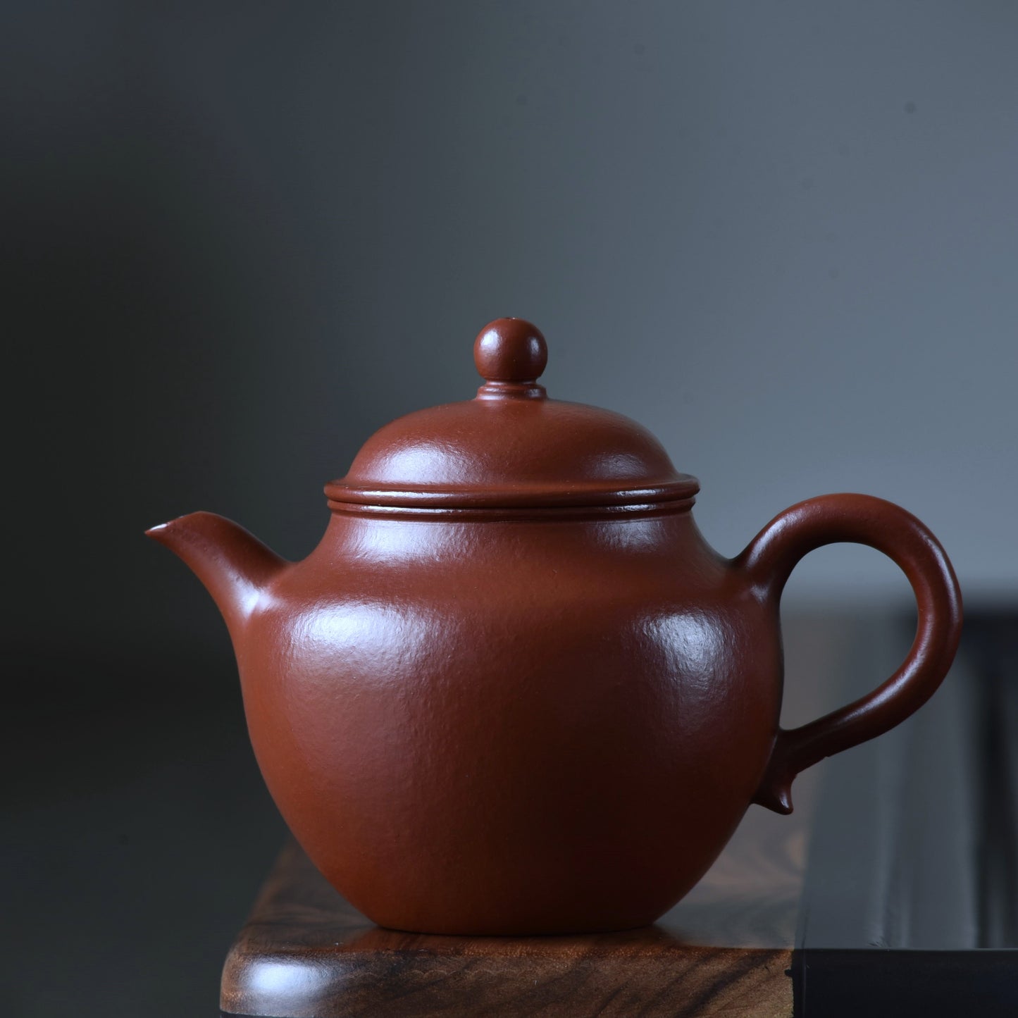 Qiu Shui (秋水) Da Hong Pao Yixing Teapot