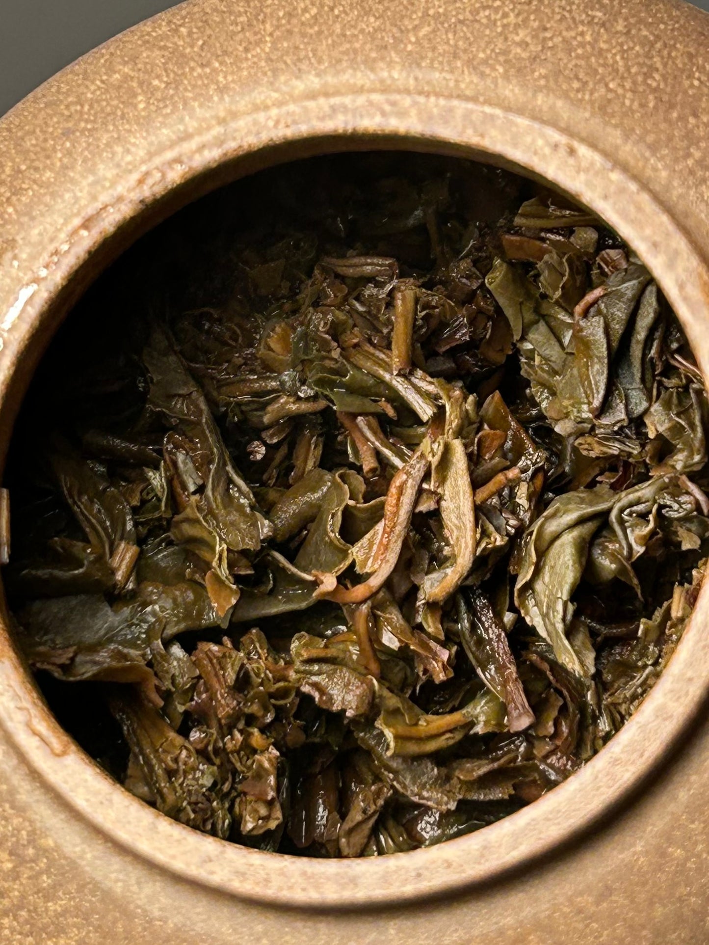 Xiaguan 2011 "Bulang Old Tree" (BanPen Lao Zhai) Tuo Raw Puerh