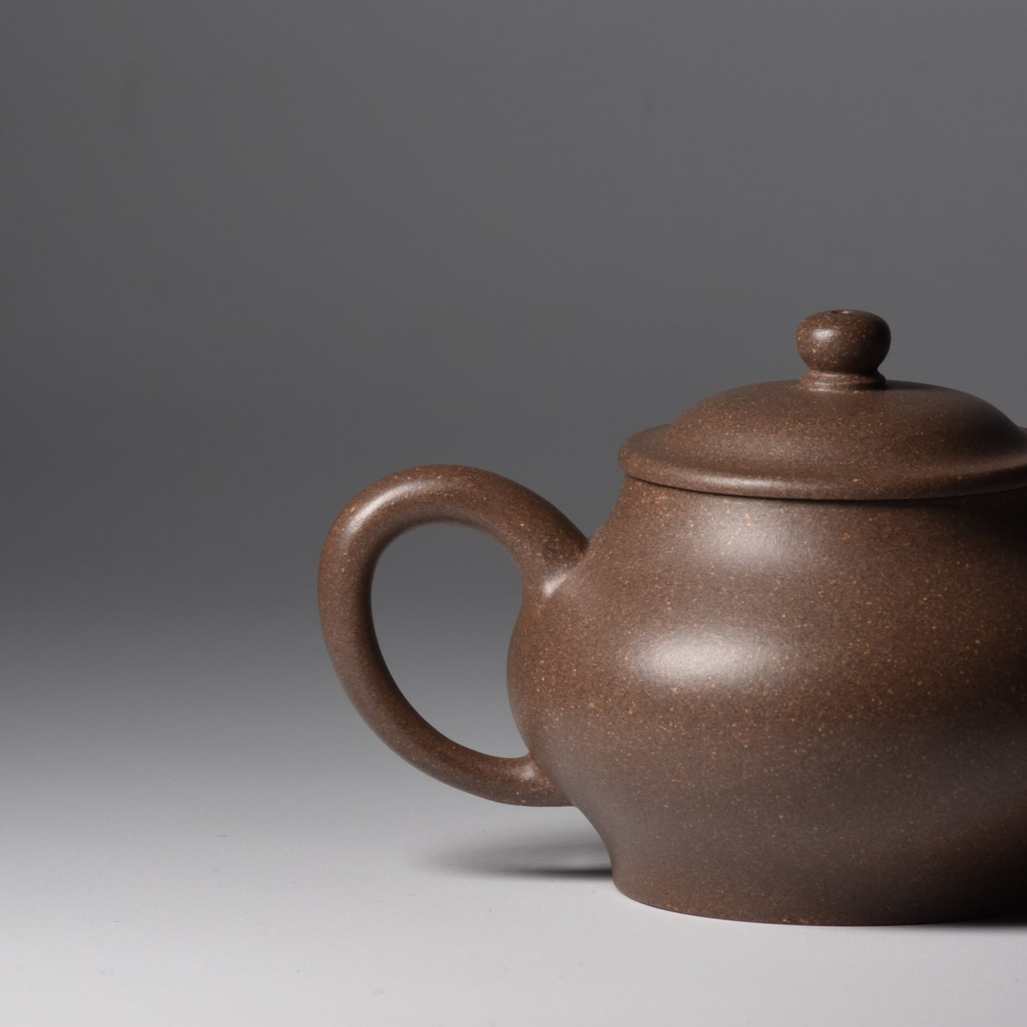 Pan Hu (潘壶) Qing Hui Duanni Yixing Teapot