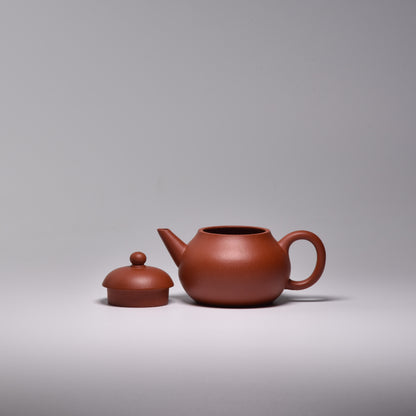 Small Pear Shui Ping (小梨形水平) Zhuni Yixing Teapot