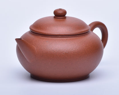 Shui Ping (水平) HONGNI Yixing Teapot #5022