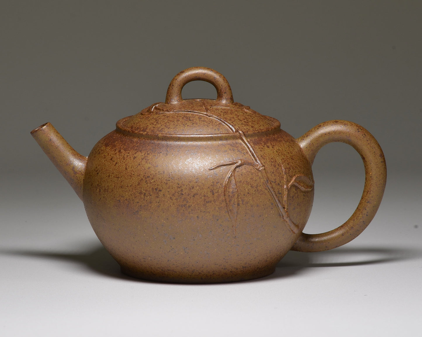 Miao Zhu (妙竹) Wood Fired GOLDEN DUANNI Yixing Teapot #5025