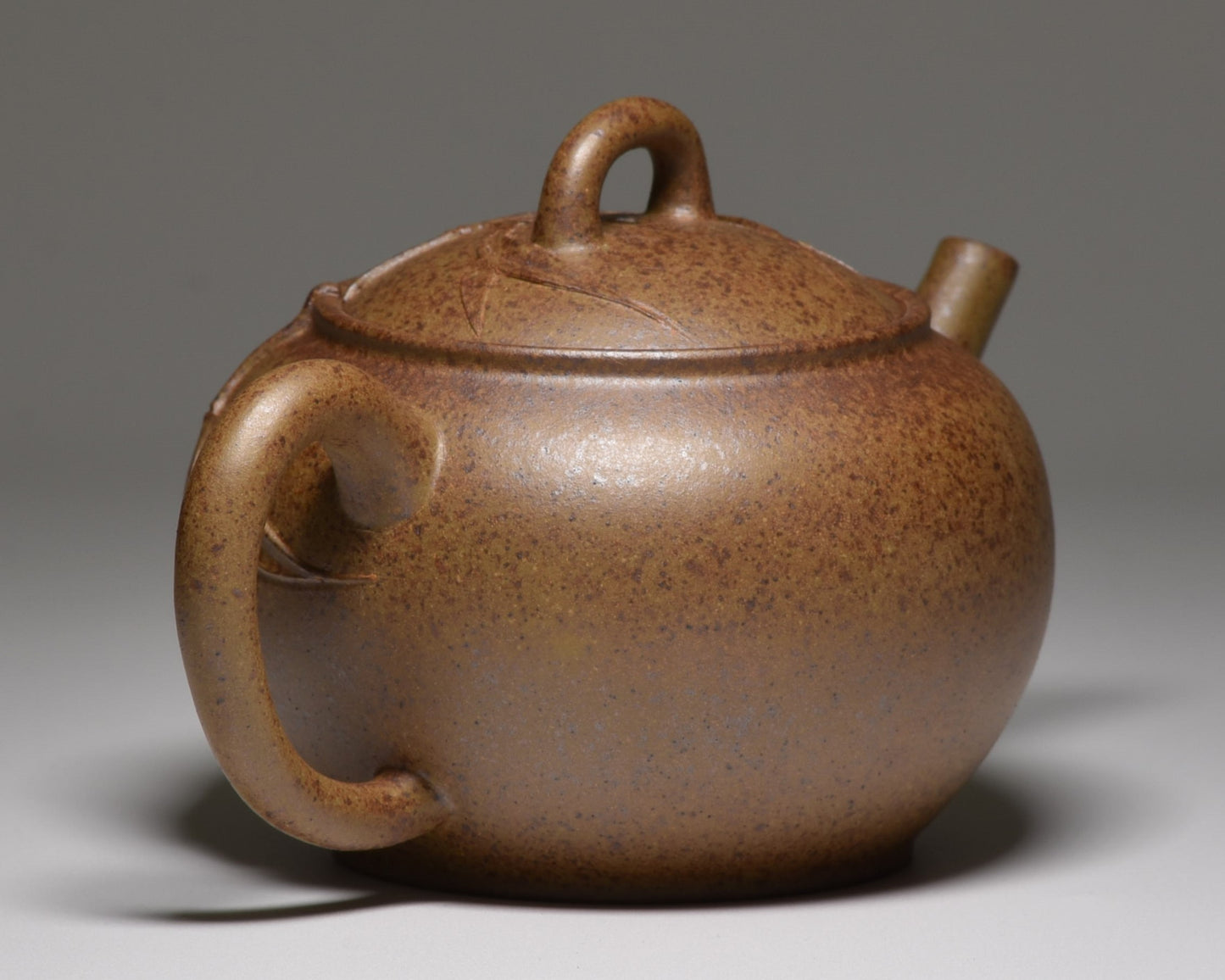 Miao Zhu (妙竹) Wood Fired GOLDEN DUANNI Yixing Teapot #5025