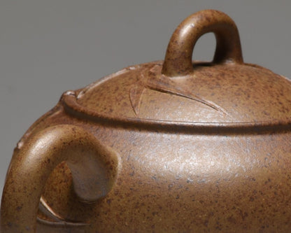 Miao Zhu (妙竹) Wood Fired GOLDEN DUANNI Yixing Teapot #5025