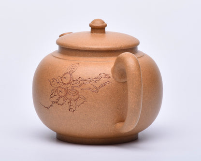 Gong Deng (宫灯) Golden Duanni Yixing Teapot #5026