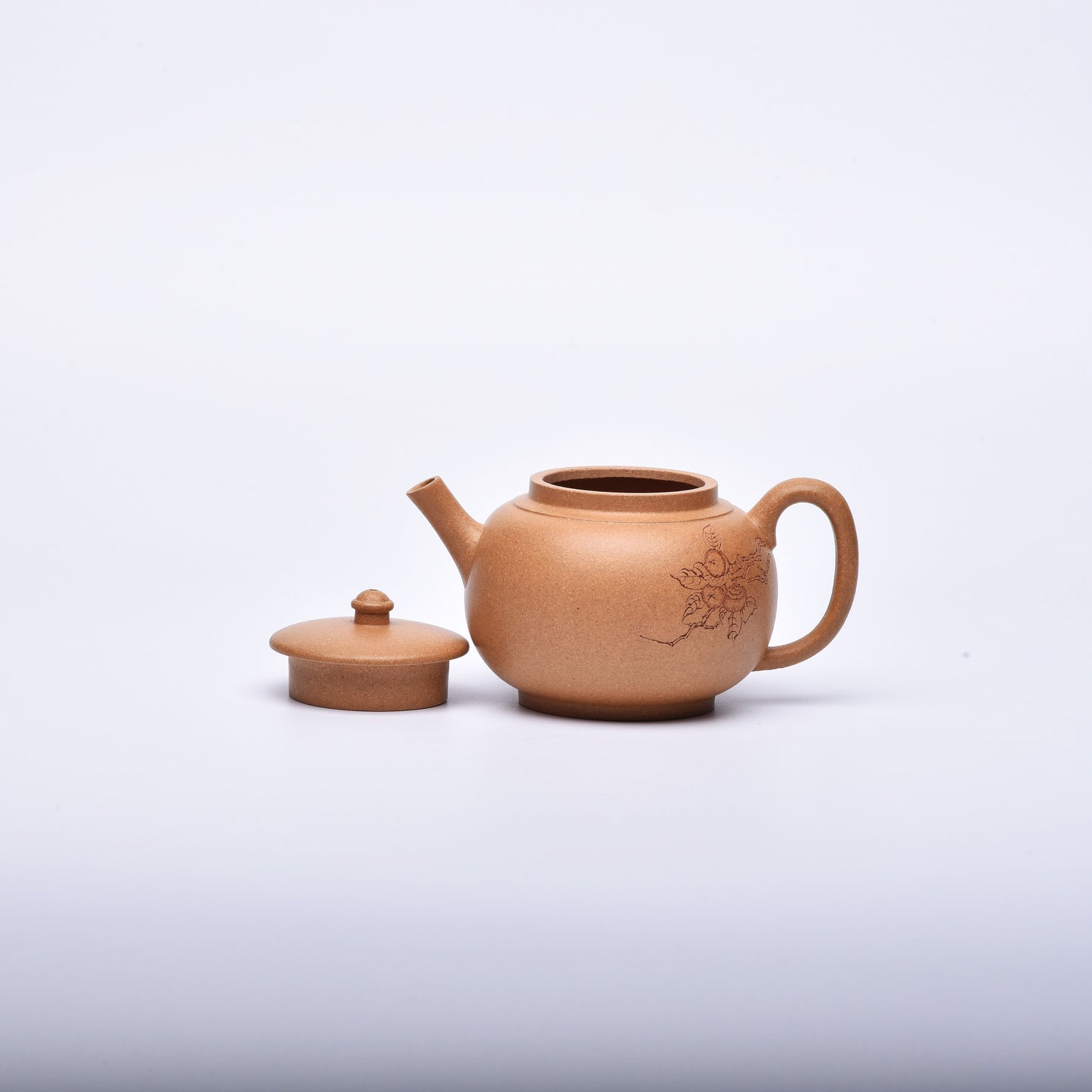 Gong Deng (宫灯) Golden Duanni Yixing Teapot #5026