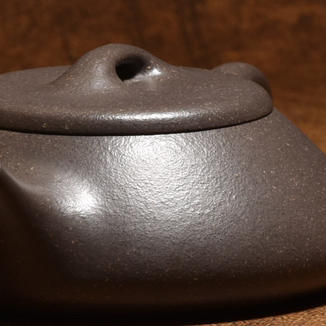 Shi Piao (石瓢) Qian Xi ZINI Yixing Teapot #5024