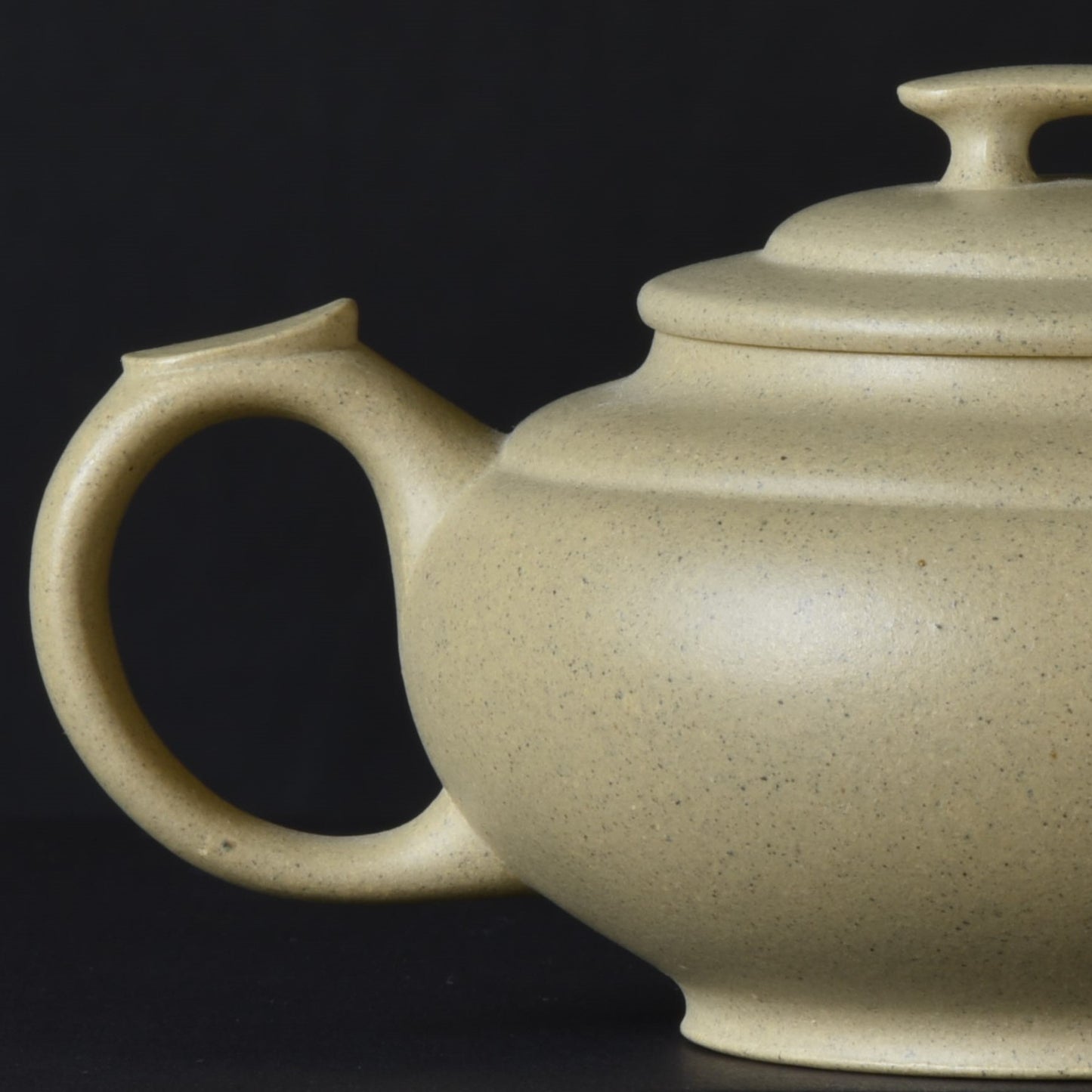 Shang Xin Qiao (上新桥) Benshan Lüni Yixing Teapot