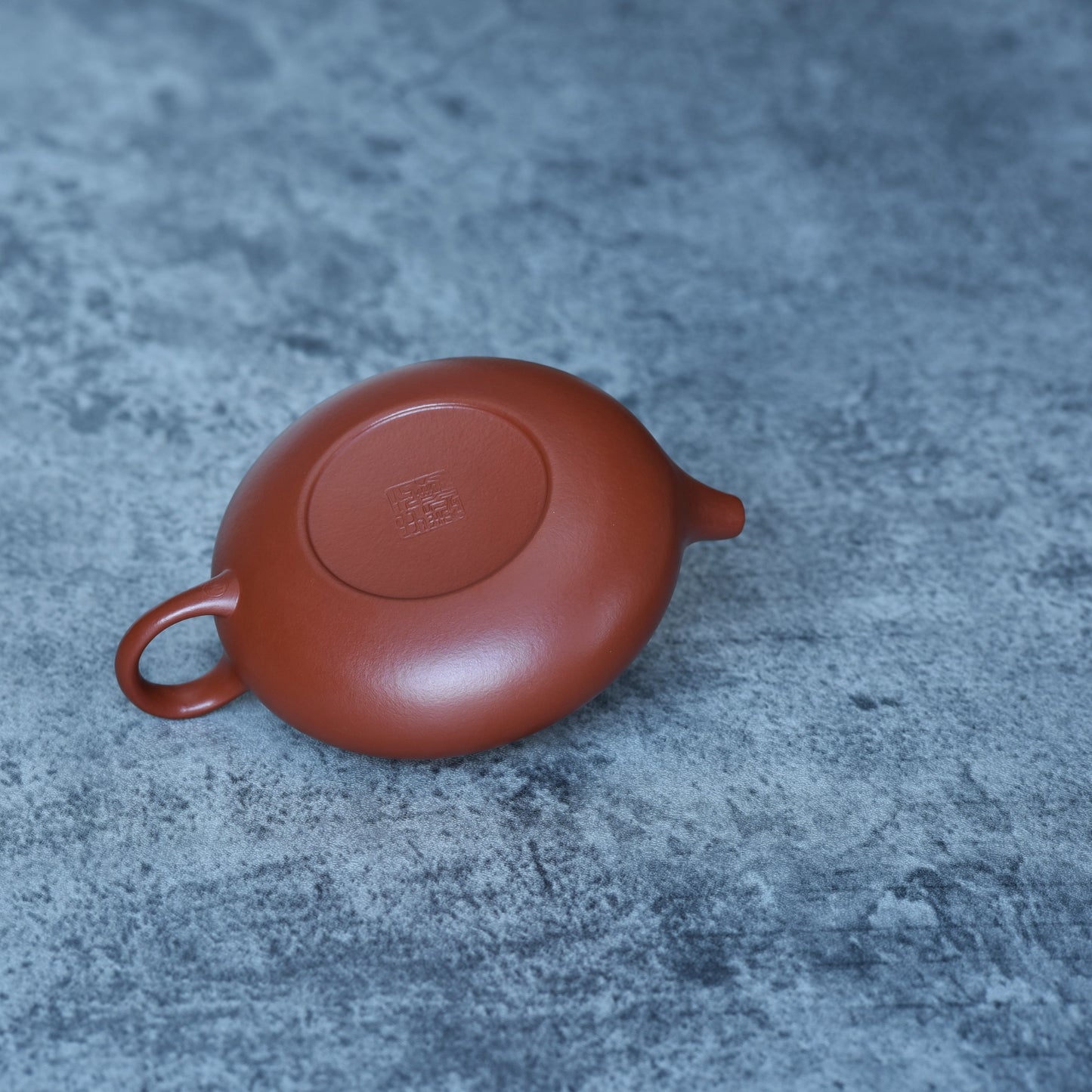 Bian Fu (扁腹) Zhuni Yixing Teapot