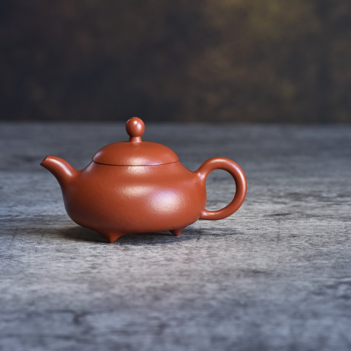 Three-Legged Yu Ru "Jade Breast" (三足玉乳) Zhuni Yixing Teapot