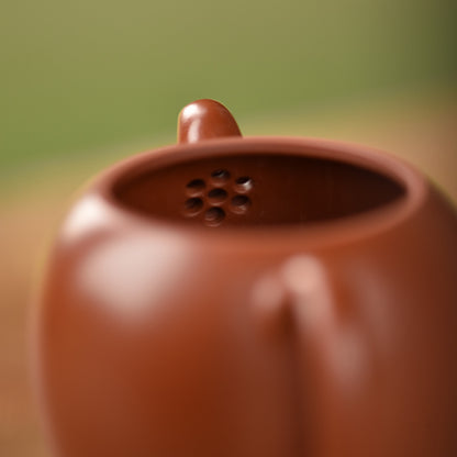 Fragrant Embrace "Huai Xiang" (怀香) Zhuni Yixing Teapot #2056