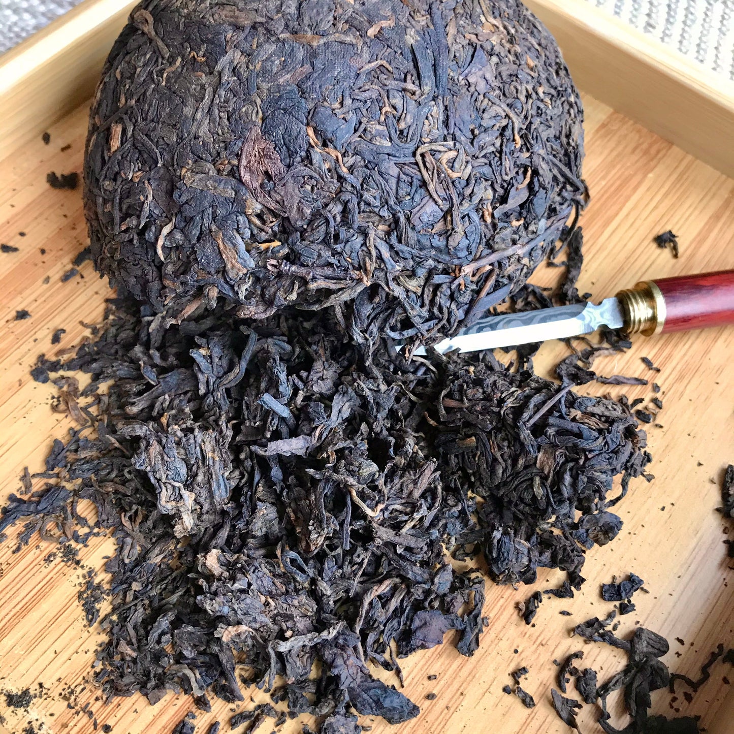 Nan Jian Tulin - 2014 “T813 Blend (Phoenix)” Ripe Puerh Tuo