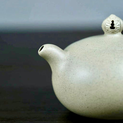 Bodhi Leaf (菩提) Ben Shan Lv Ni Yixing Teapot